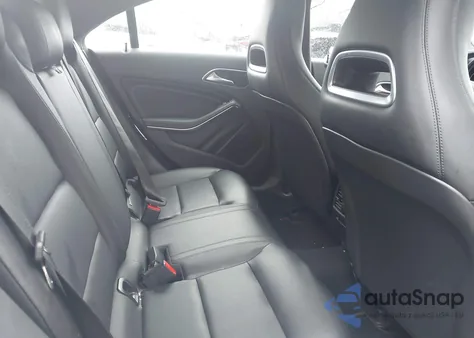 2014 Mercedes-Benz Cla 250 z USA, uszkodzony, nr VIN WDDSJ4EB5EN044745